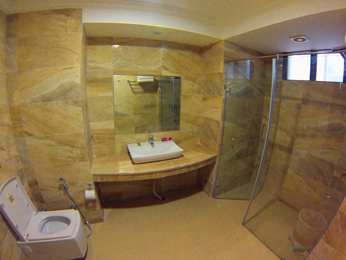 Anurag Hotel คาตรา ภายนอก รูปภาพ